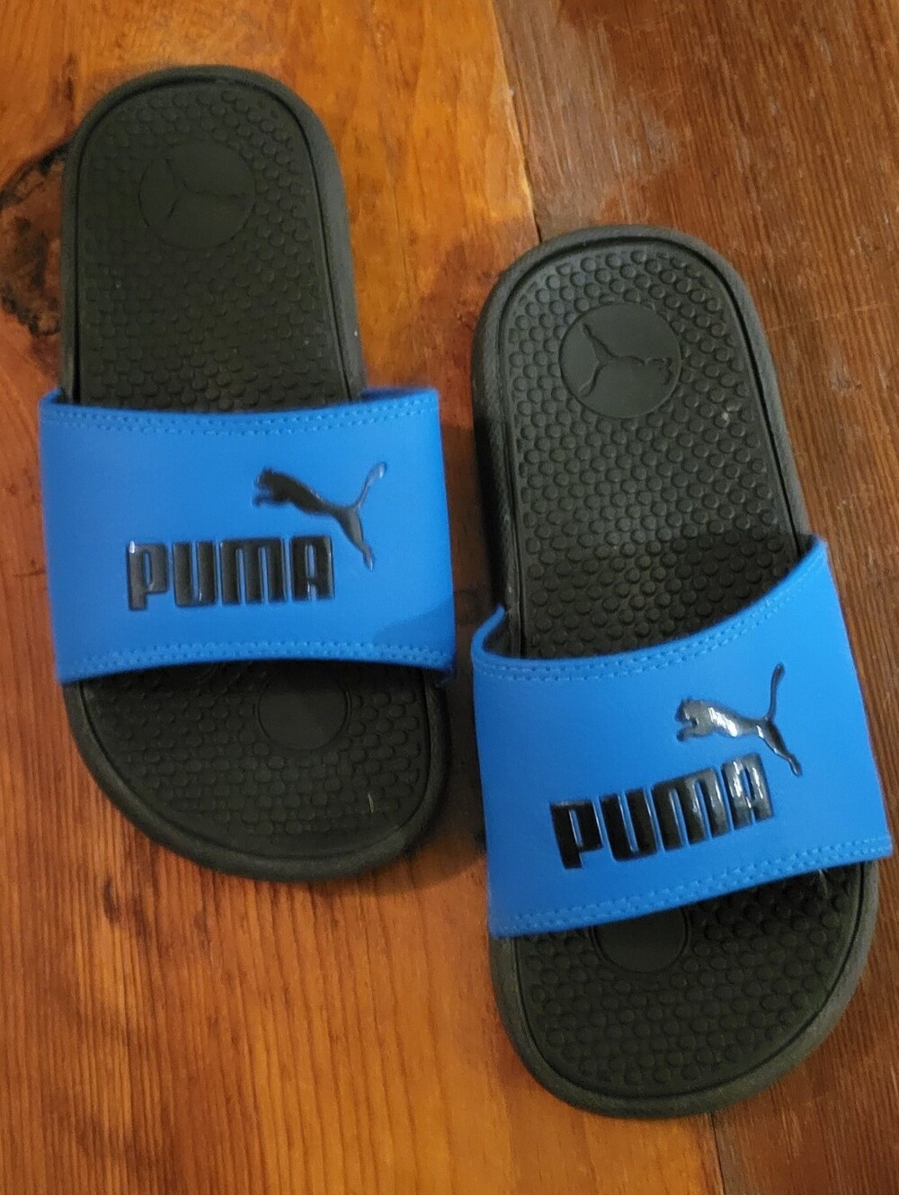 Youth SLIDES--Puma, SIZE 2 Child